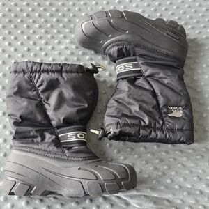 Sorel Boys Black Flurry Winter Boots Sz 3